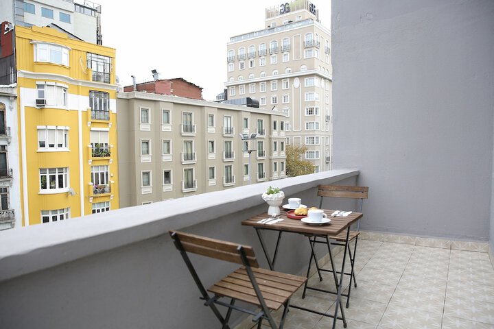 Terrace/Patio 55 of 72