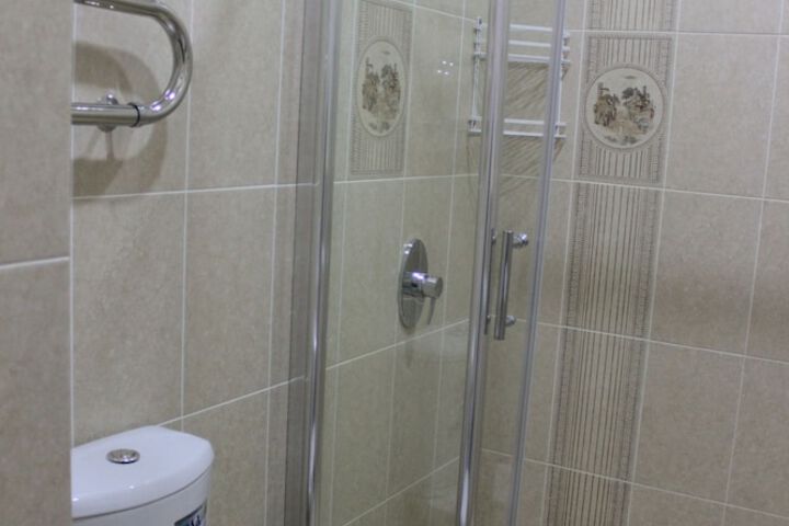 Room 13 of 21