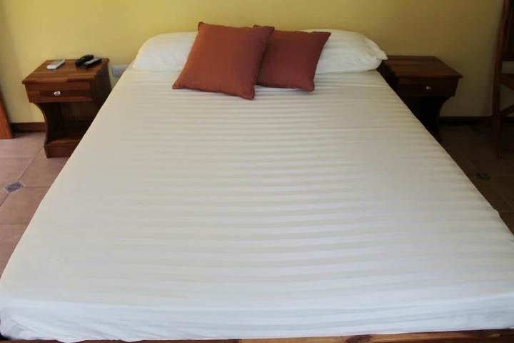 Room 2 of 14