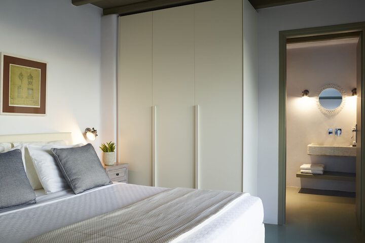 Room 26 of 231