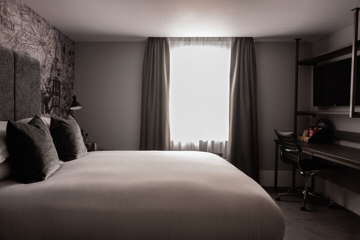 Room 19 of 60