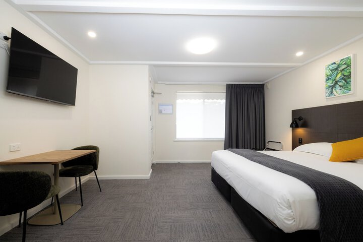 Room 14 of 68