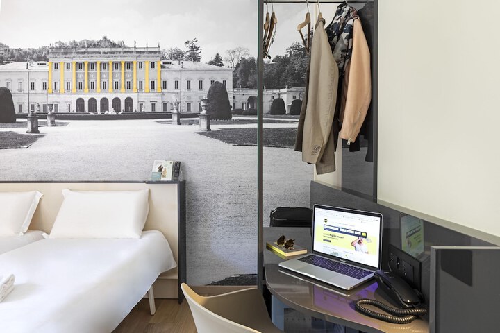 Room 14 of 55