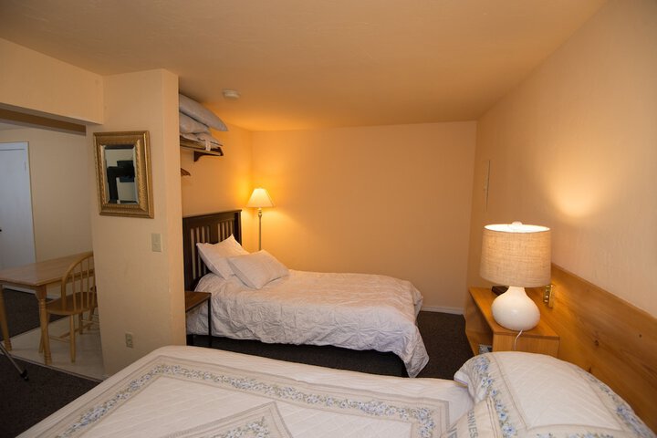 Room 17 of 60