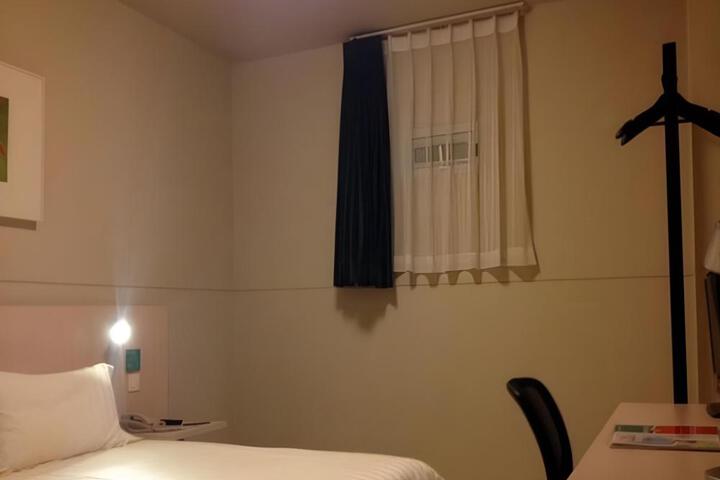 Photo 28
