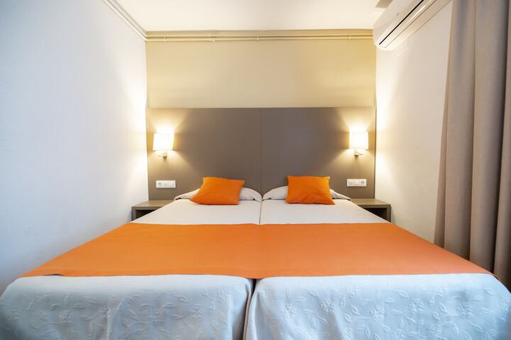 Room 31 of 81