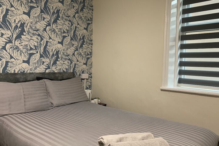 Room 11 of 23