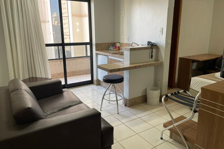 Room 8 of 30