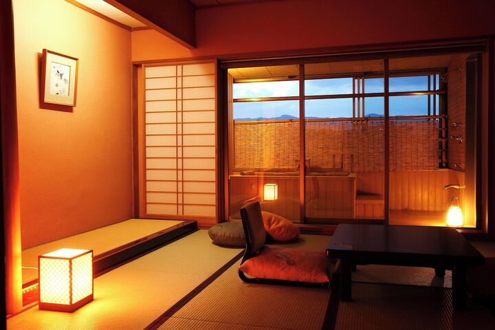 Room 26 of 133