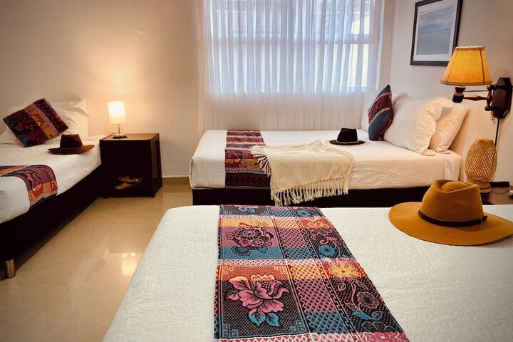 Room 10 of 21