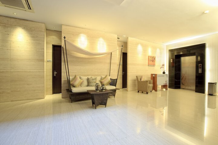 Hotel Interior 6 of 32