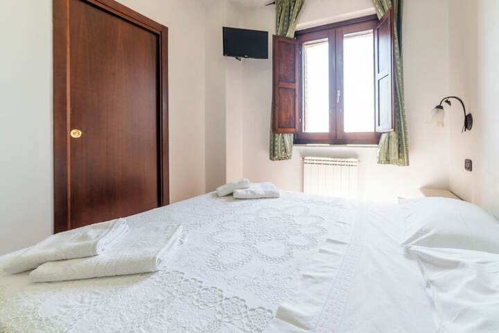 Room 40 of 94