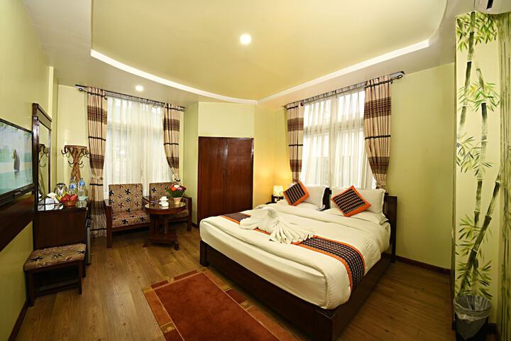 Room 21 of 43