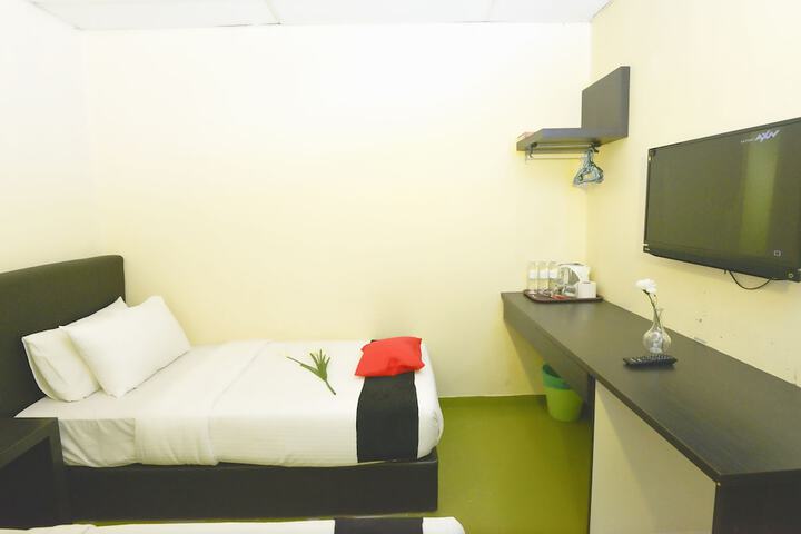Room 20 of 34