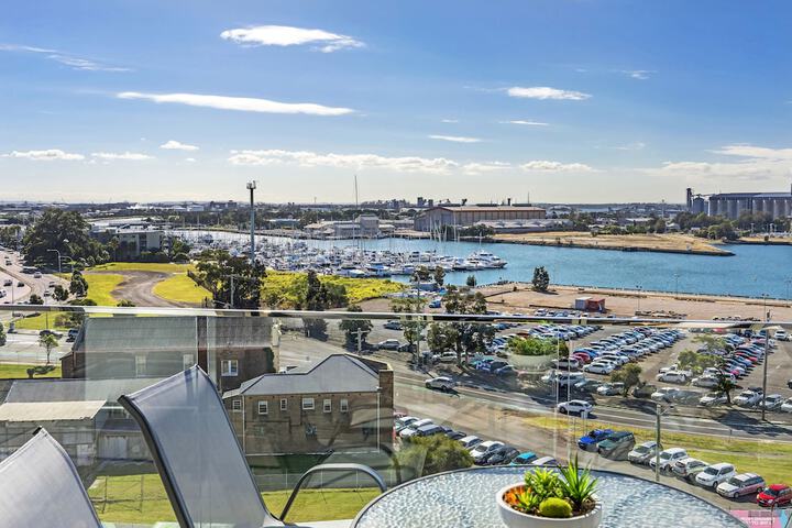 Hero Image 1 of 27