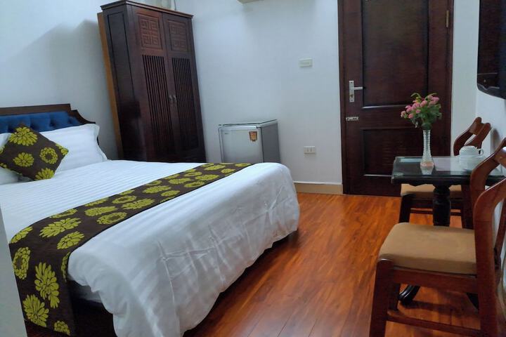 Room 7 of 21