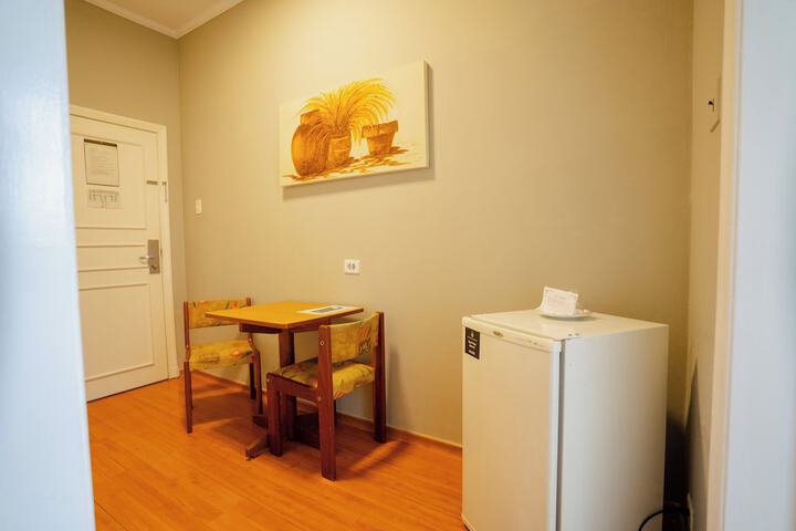 Room 74 of 175