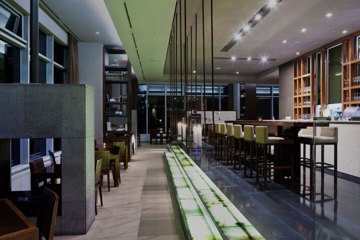 Dining Photos