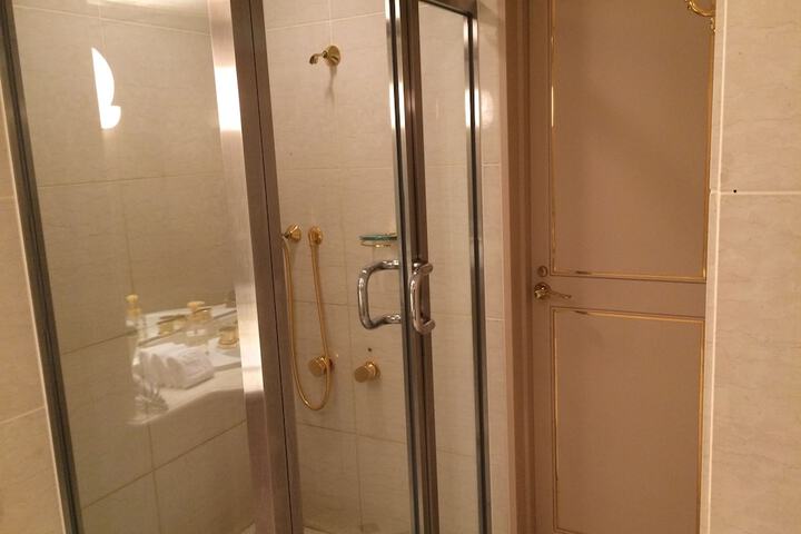 Bath Photo