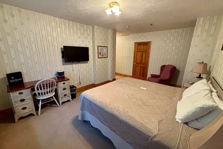 Room 15 of 41