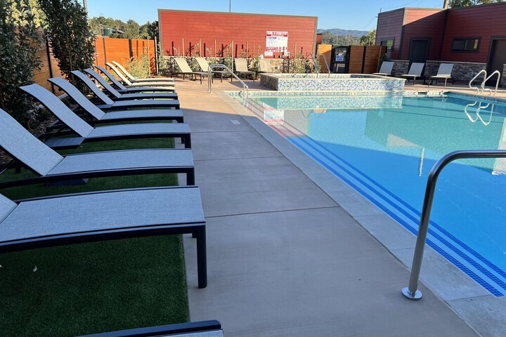 Pool 34 of 53