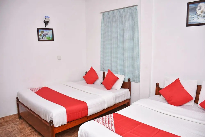 Room 3 of 15