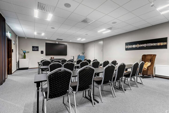 Meeting 101 of 117