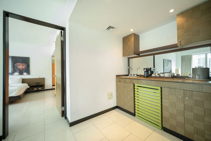 Room 36 of 111