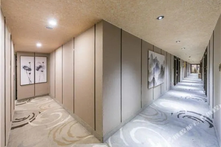 Room 3 of 4