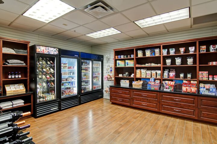 Snack bar
