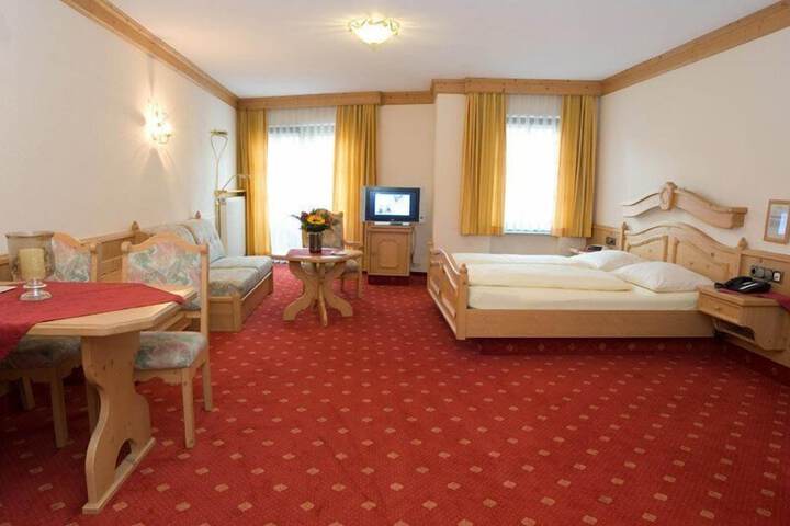 Room 10 of 58