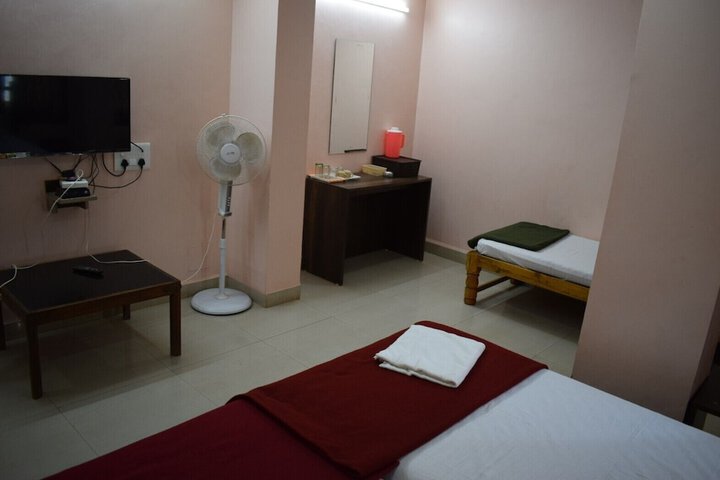 Room 33 of 58