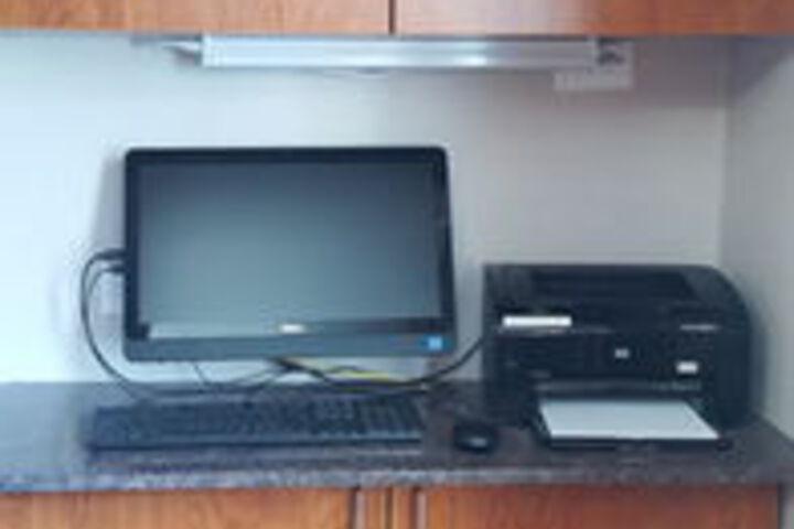 Business Center 14 of 55