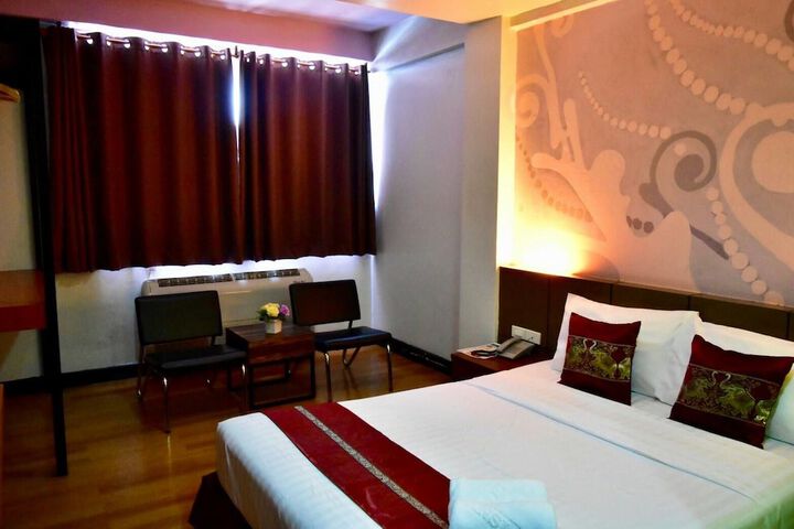 Room 21 of 57