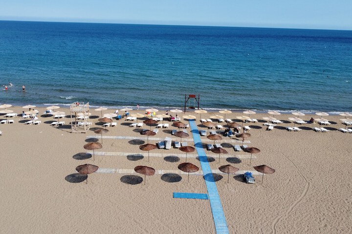 Beach 65 of 70