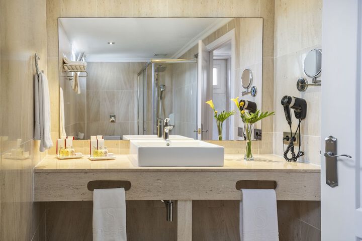 Bath Amenities