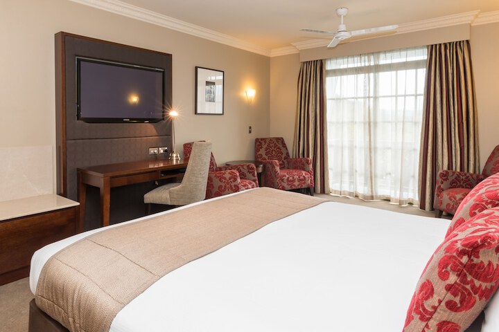 Room 16 of 73
