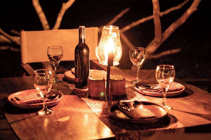 Dining 17 of 22