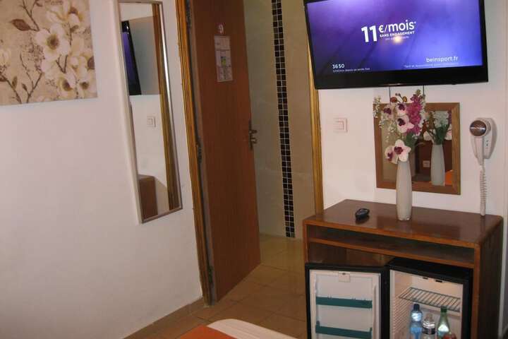 Room 21 of 58