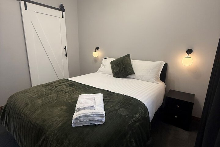 Room 17 of 73