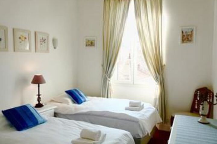 Room 21 of 47