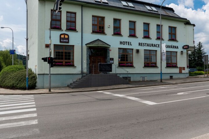 Hotel 70 of 71