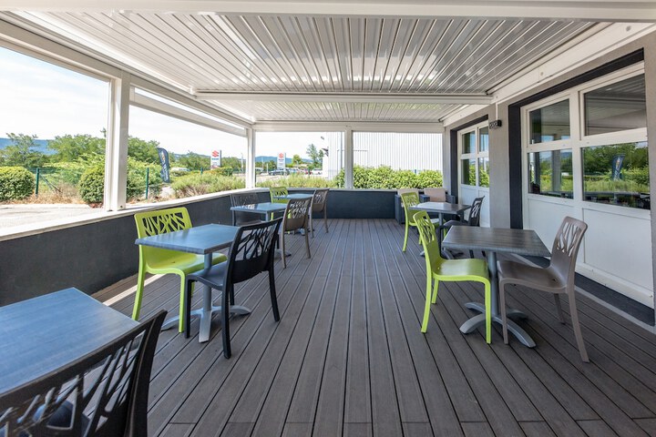 Terrace/Patio 28 of 30