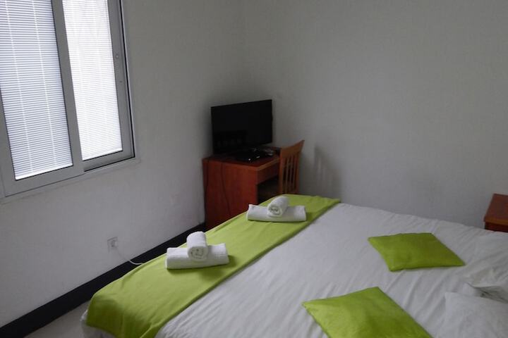 Room 6 of 46