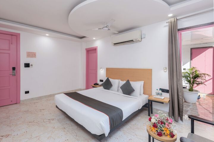 Room 18 of 47
