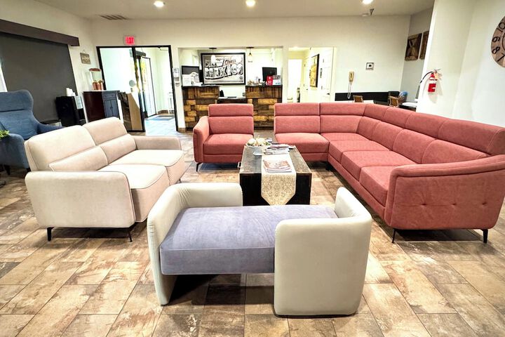 Guest Lobby