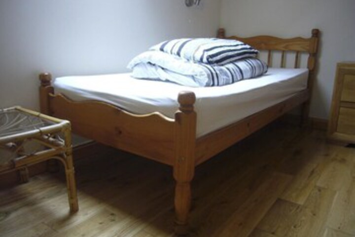 Room 136 of 162
