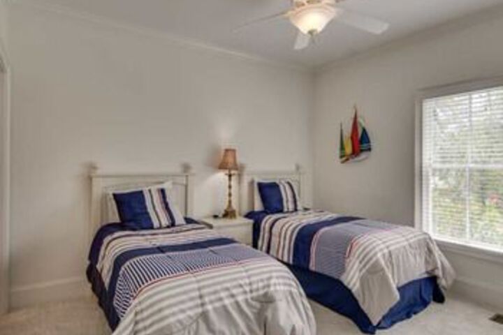 Room 20 of 62
