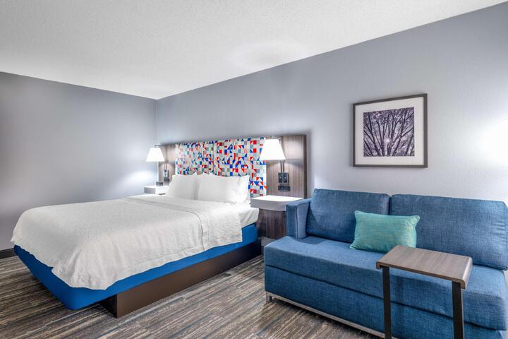 King Room with Chaise Lounge (10 of 23)