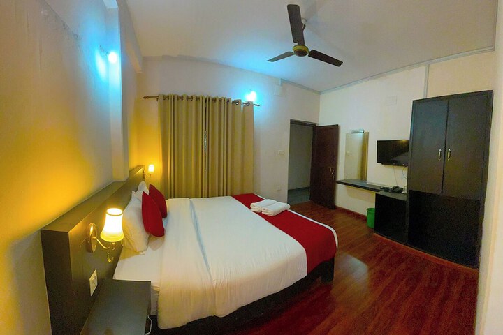 Room 5 of 21